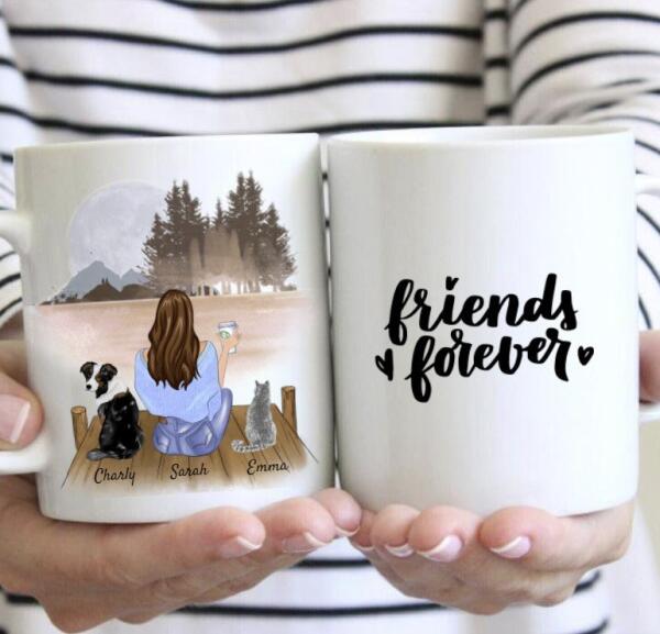 Donna con cane, gatto & bevande - Tazza Personalizzata