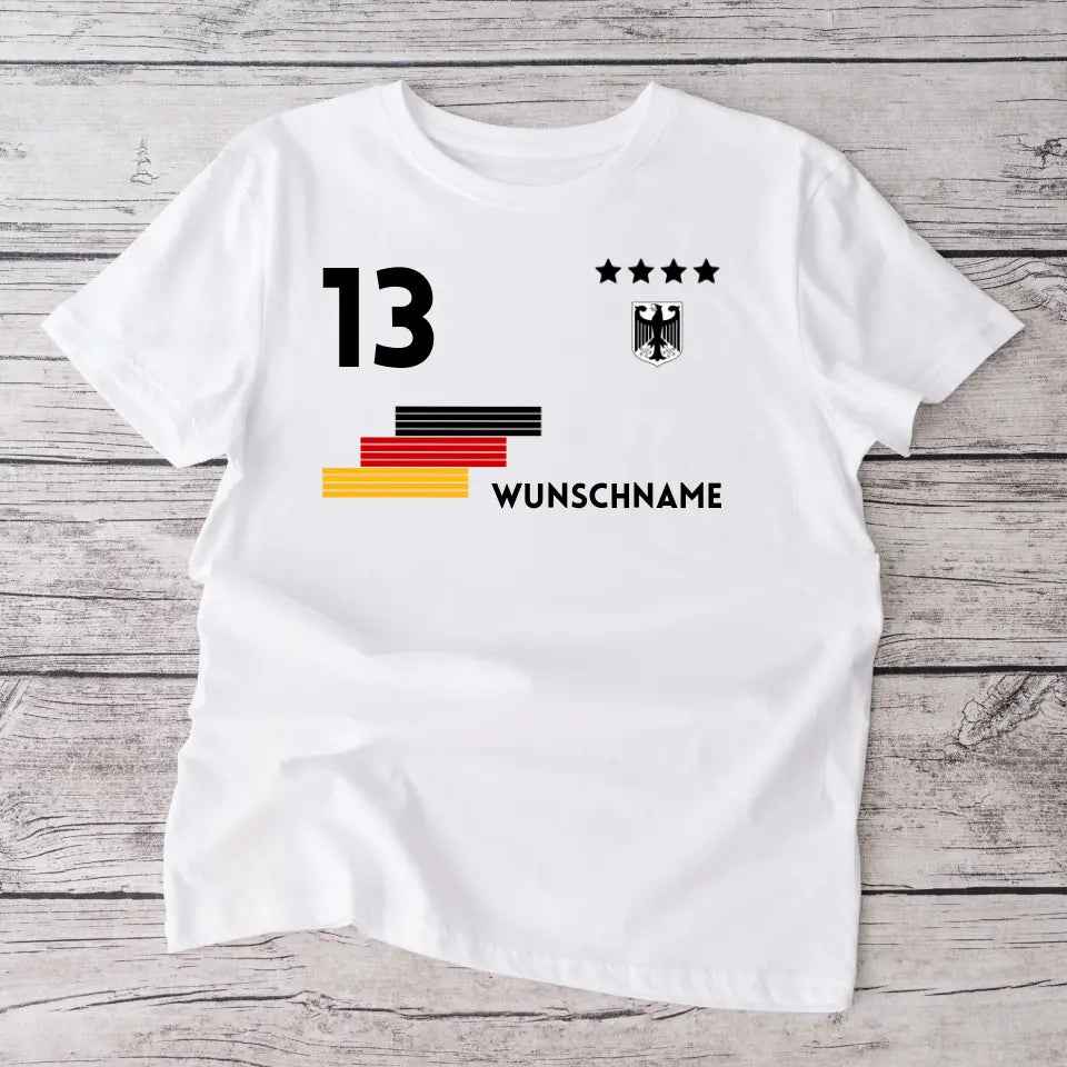 Fußball Deutschland Trikot - Personalisiertes T-Shirt für Fußball-Fans (100% Baumwolle, Unisex)