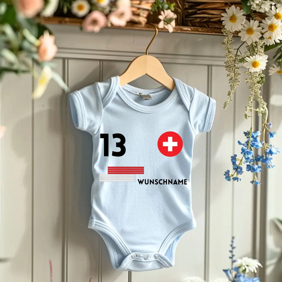 Fussball Schweiz - Personalisierter Baby-Onesie/ Strampler, Trikot mit anpassbarem Namen und Trikotnummer, 100% Bio-Baumwolle Baby Body