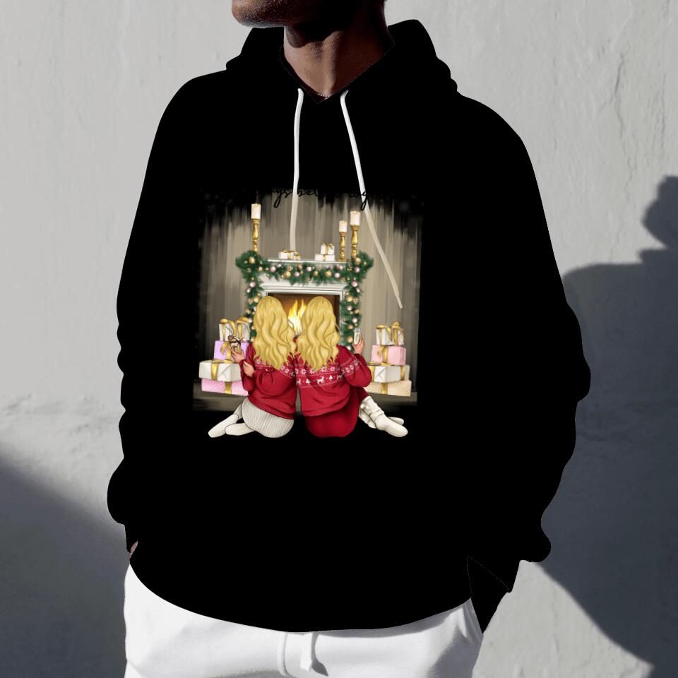 Beste Freundinnen Weihnachten am Kamin - Personalisierter Kapuzen-Pullover Unisex (2-3 Frauen)