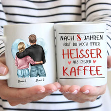 Carica l&#39;immagine nel visualizzatore di Gallery, Du bist heisser als Kaffee - Personalisierte Tasse für Pärchen, Jahrestag, Hochzeitstag
