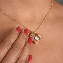 Carica l&#39;immagine nel visualizzatore di Gallery, Liebe meines Lebens - Halskette mit Gold-Herzanhänger &amp; personalisierter Karte (Valentinstagsgeschenk)
