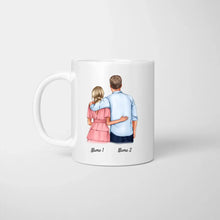 Carica l&#39;immagine nel visualizzatore di Gallery, Ich liebe dich jeden Tag &quot;Arm in Arm&quot; - Personalisierte Tasse für Paare
