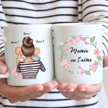 Carica l&#39;immagine nel visualizzatore di Gallery, Mamie on t&#39;aime - Mug personnalisé (1-4 enfants, adolescents)
