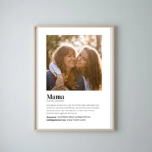 Carica l&#39;immagine nel visualizzatore di Gallery, Foto-Poster &quot;Definition&quot; - Personalisiertes Geschenk Mama
