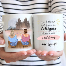 Carica l&#39;immagine nel visualizzatore di Gallery, Ma collègue c&#39;est comme le cafe elle a un grain mais je l&#39;aodre - Mug personnalisé (2-4 personnes)
