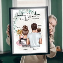 Carica l&#39;immagine nel visualizzatore di Gallery, More than Family - Personalisiertes Familien Poster (Eltern mit 1-4 Kindern)
