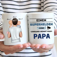 Carica l&#39;immagine nel visualizzatore di Gallery, Superheld ohne Umhang PAPA - Personalisierte Tasse (1-4 Kinder)
