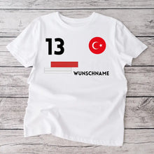 Carica l&#39;immagine nel visualizzatore di Gallery, Fußball EM 2024 Türkei Trikot - Personalisiertes T-Shirt für türkische Fußball-Fans (100% Baumwolle, Unisex)
