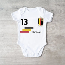 Carica l&#39;immagine nel visualizzatore di Gallery, 2024 Euro België voetbalshirt - Gepersonaliseerd babyrompertje met naam en rugnummer, 100% biologisch katoen
