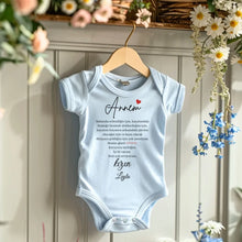 Carica l&#39;immagine nel visualizzatore di Gallery, Sevgili anne - Personalisierter Baby-Onesie/ Strampler türkisch, 100% Bio-Baumwolle Baby Body
