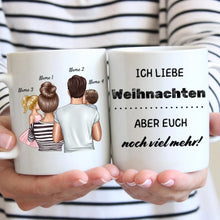 Carica l&#39;immagine nel visualizzatore di Gallery, Ich liebe Weihnachten aber euch noch viel mehr! - Personalisierte Tasse für die ganze Familie (1-4 Kinder)
