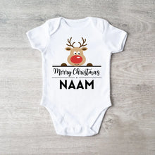 Carica l&#39;immagine nel visualizzatore di Gallery, Merry Christmas Baby - Gepersonaliseerde baby onesie/ romper voor Kerstmis, 100% biologisch katoen
