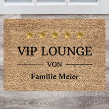 Carica l&#39;immagine nel visualizzatore di Gallery, VIP Lounge von eurer Familie - Personalisierte Fußmatte für innen &amp; aussen
