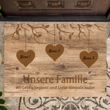 Carica l&#39;immagine nel visualizzatore di Gallery, Unsere Familie, wo Leben beginnt und Liebe niemals endet - Personalisierte Fußmatte (für innen und aussen)
