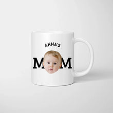 Carica l&#39;immagine nel visualizzatore di Gallery, Personalisierte Mama/Papa Foto Tasse (Gesicht Kind/Baby auf Tasse) - Einfach Foto hochladen
