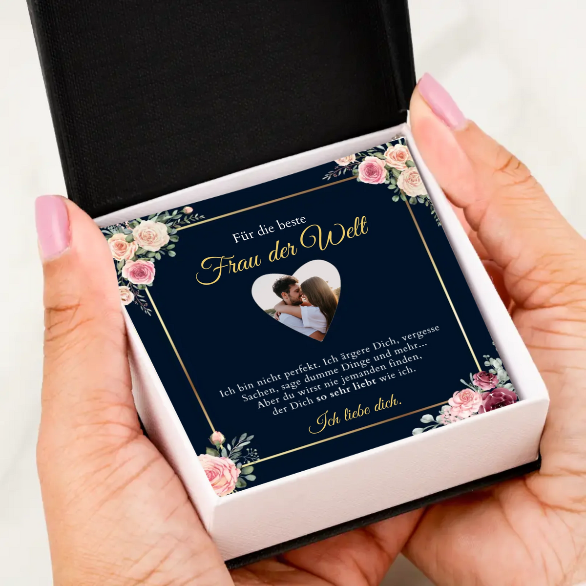 Forever Love "Beste Frau" - Halskette mit Herzanhänger & personalisierter Foto-Karte