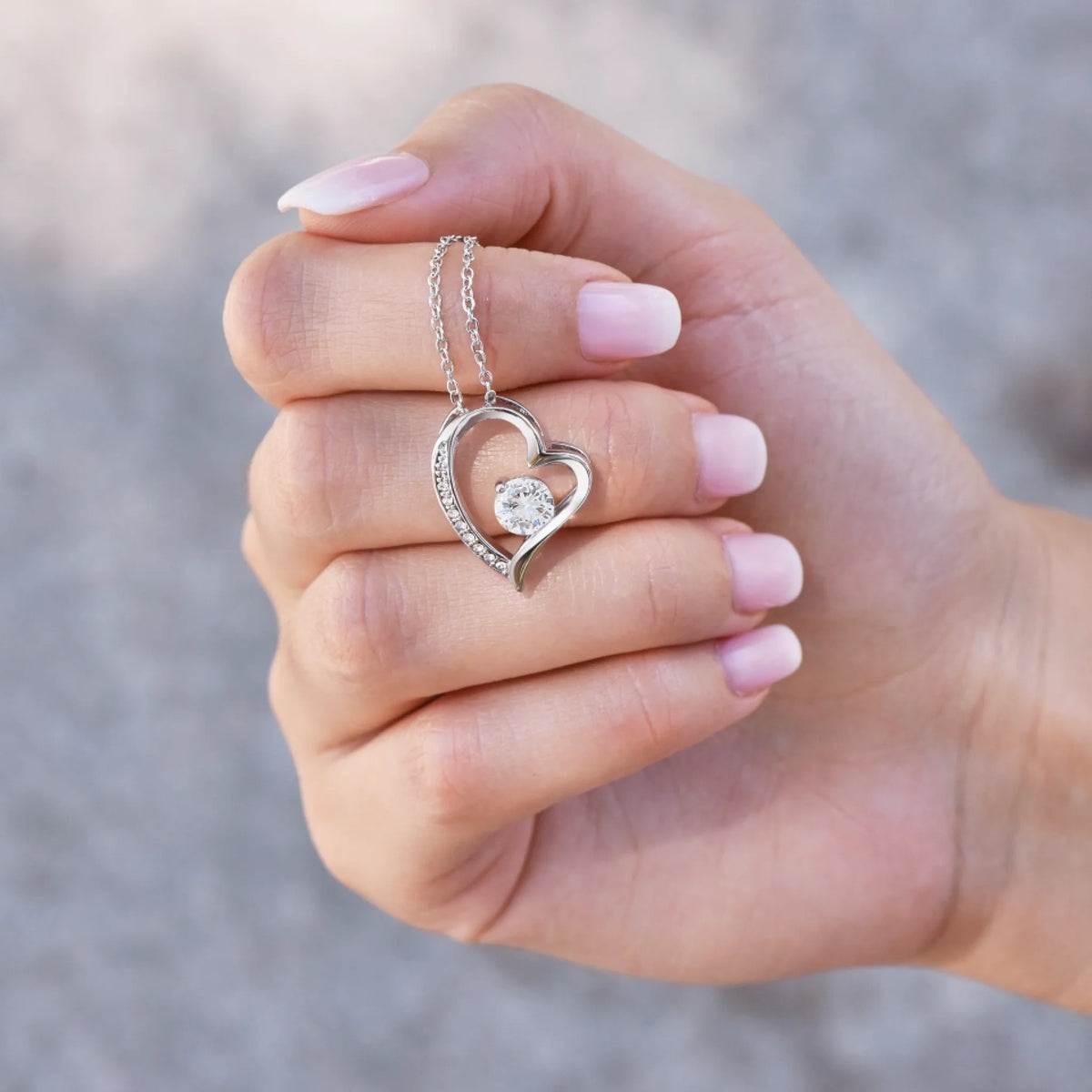 Forever Love "Für meine Tochter" - Halskette mit Herzanhänger & personalisierter Karte (Tochter-Mutter Geschenk)